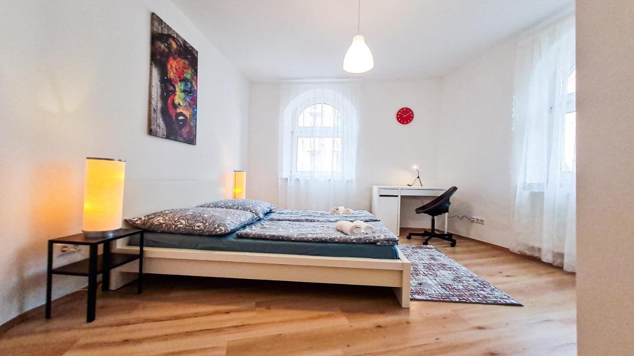 Luxurioeses Apartment Im Zentrum Von Nuernberg Exterior foto
